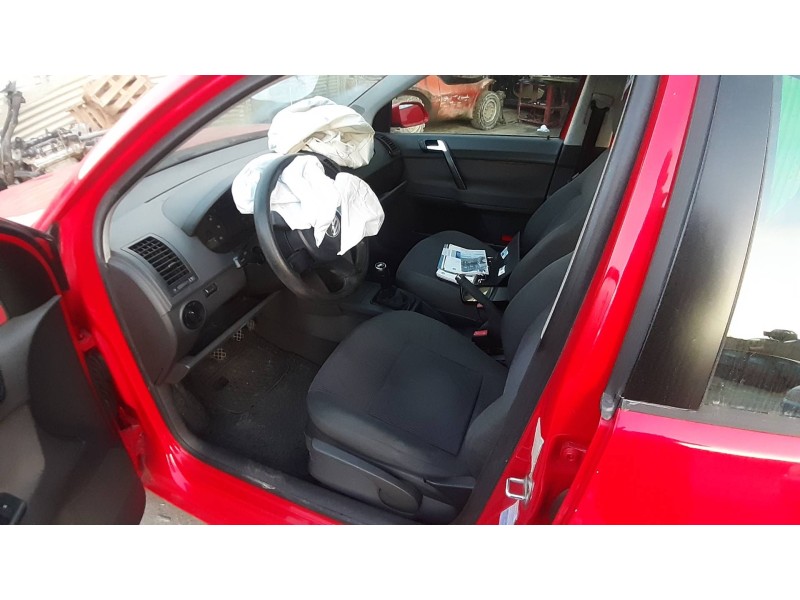 volkswagen polo (9n1) del año 2005