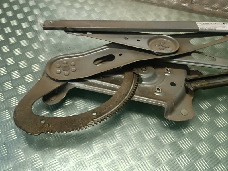 Recambio de elevalunas delantero izquierdo para renault megane iii coupe referencia OEM IAM 966036102 965916102 ELECTRICO