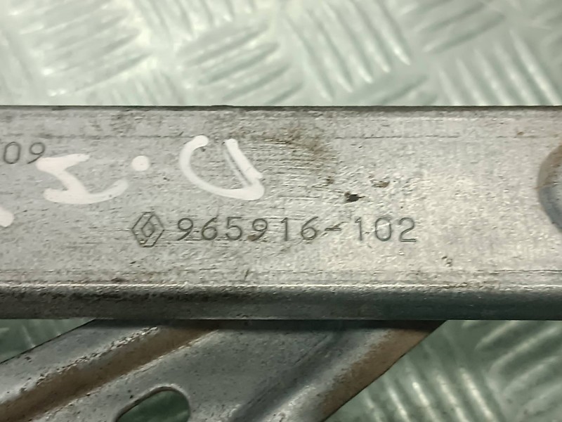 Recambio de elevalunas delantero izquierdo para renault megane iii coupe referencia OEM IAM 966036102 965916102 ELECTRICO