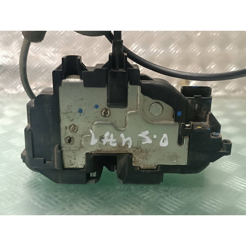 Recambio de cerradura puerta delantera izquierda para renault megane iii coupe referencia OEM IAM  NEGRO CONECTOR 4 PINES