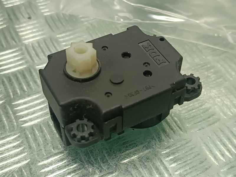 Recambio de motor apertura trampillas climatizador para renault megane iii coupe referencia OEM IAM N101980GE VHB3030003E 97C1D