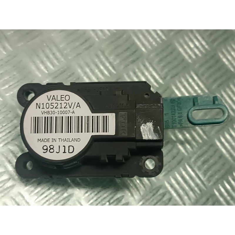 Recambio de motor apertura trampillas climatizador para renault megane iii coupe referencia OEM IAM N105212V VHB3010007A VALEO