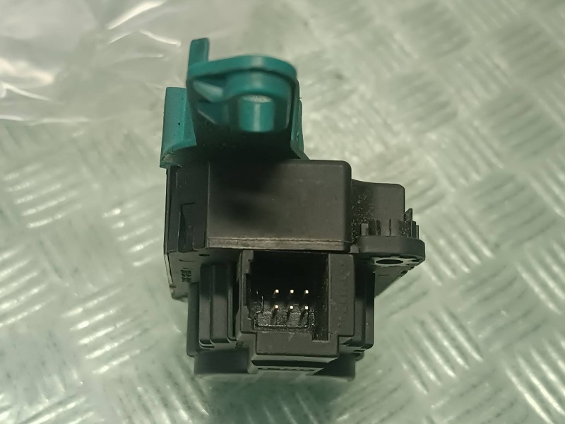 Recambio de motor apertura trampillas climatizador para renault megane iii coupe referencia OEM IAM N105212V VHB3010007A VALEO