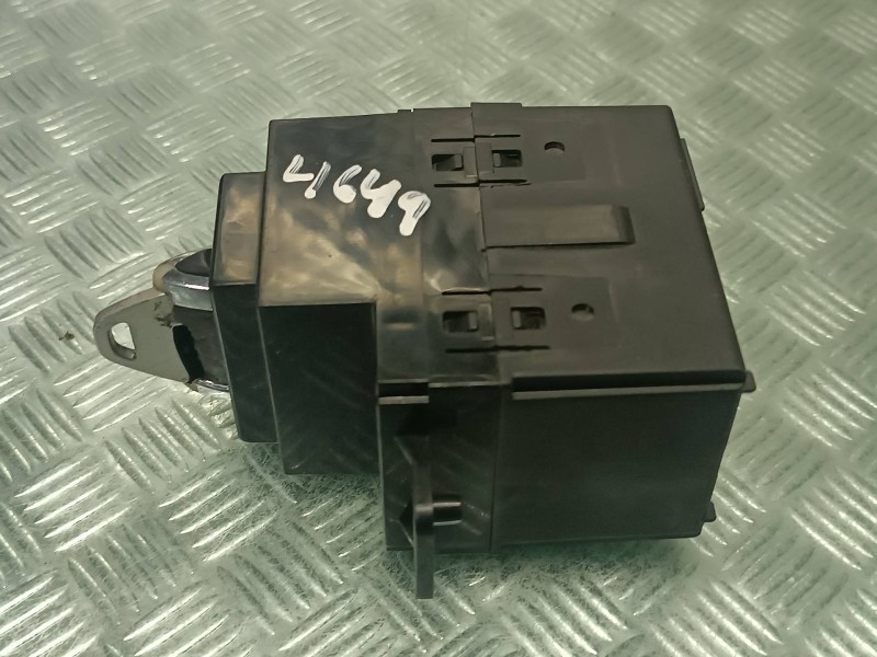 Recambio de conmutador de arranque para jaguar xf referencia OEM IAM 6W8311572AH CCAD07LP0520T CONECTOR 6 PINES