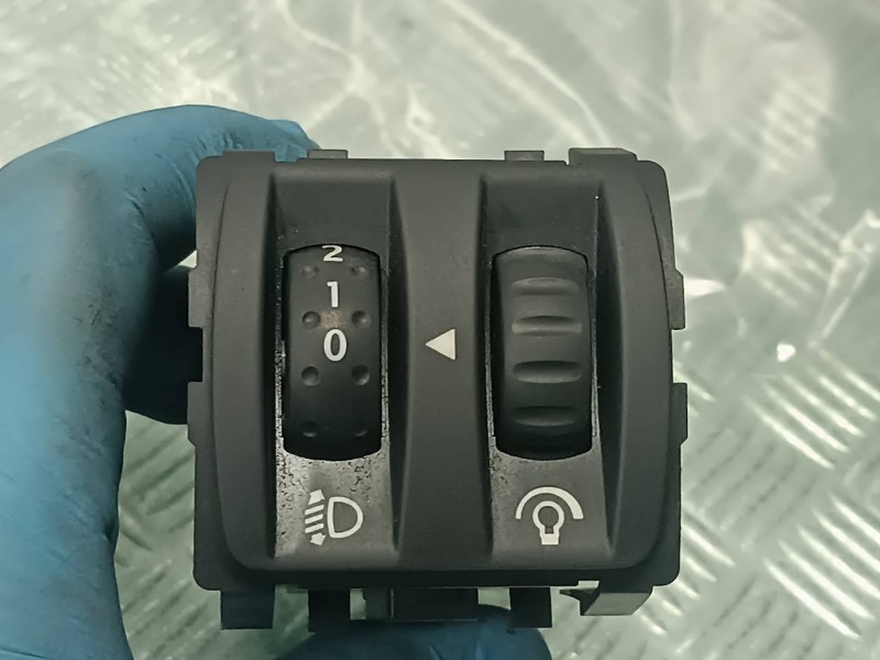 Recambio de mando luces para renault megane iii coupe referencia OEM IAM 880200093510 251900001R REGULADOR LUCES