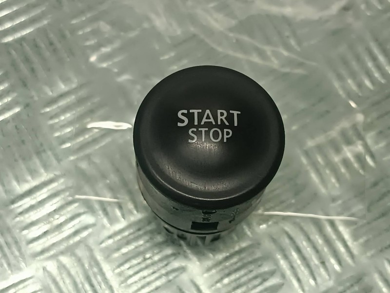 Recambio de interruptor para renault megane iii coupe referencia OEM IAM 1927937 CONECTOR 4 PINES START STOP