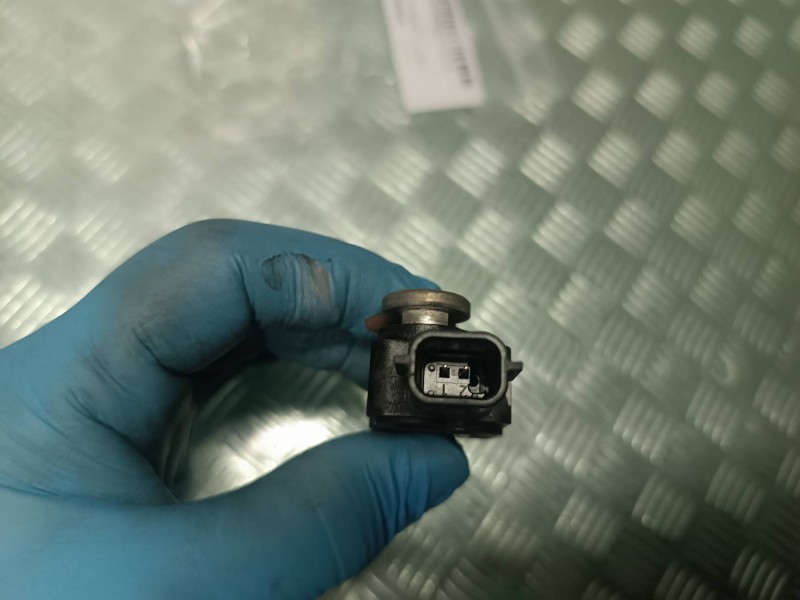 Recambio de sensor para renault megane iii coupe referencia OEM IAM 988330002R DELANTERO IZQUI CONECTOR 2 PINES