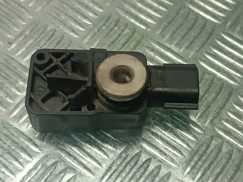 Recambio de sensor para renault megane iii coupe referencia OEM IAM 988330002R DELANTERO IZQUI CONECTOR 2 PINES