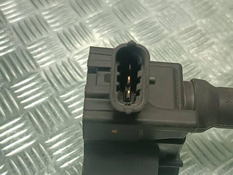 Recambio de bobina encendido para citroen c4 berlina referencia OEM IAM 9808653680 28457918 DELPHI