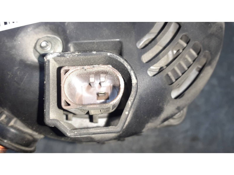 Recambio de alternador para jaguar xf referencia OEM IAM 8X2310300 DENSO 12V