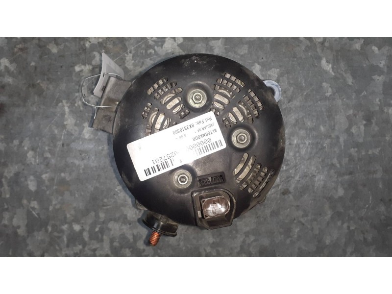 Recambio de alternador para jaguar xf referencia OEM IAM 8X2310300 DENSO 12V