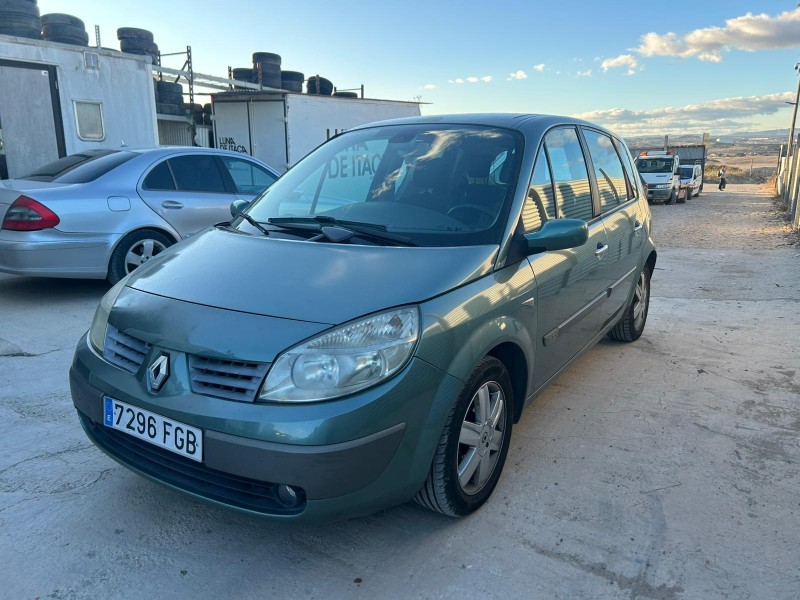 renault scenic ii del año 2006