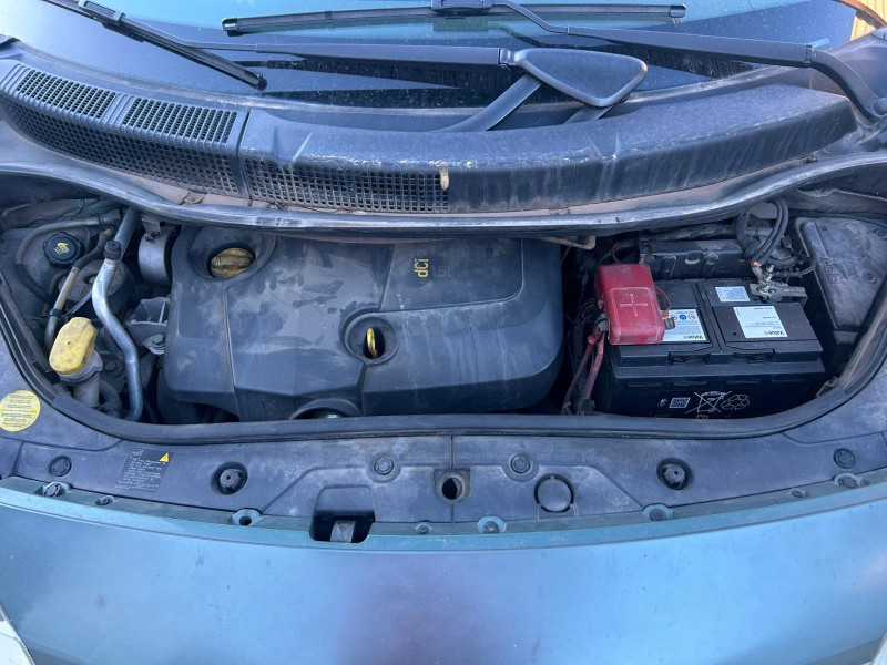 renault scenic ii del año 2006