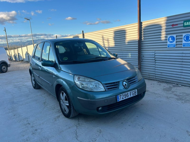 renault scenic ii del año 2006