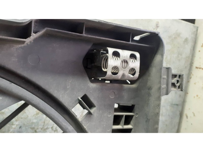 Recambio de electroventilador para renault scenic ii referencia OEM IAM 8200151465 CON RESISTENCIA GATE