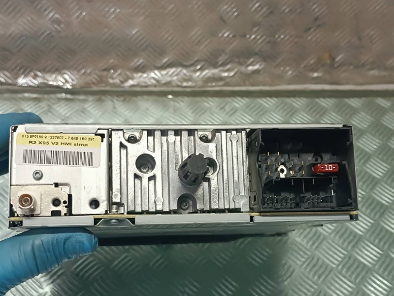 Recambio de sistema audio / radio cd para renault megane iii coupe referencia OEM IAM 281159389R G298 BLAUPUNKT