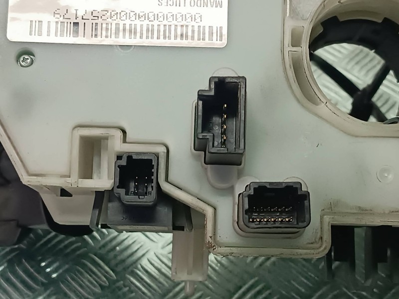 Recambio de mando luces para renault megane iii coupe referencia OEM IAM 255670019R  