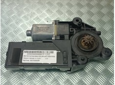 Recambio de motor elevalunas delantero izquierdo para renault megane iii coupe referencia OEM IAM 807310006R 0130822478 96843210 2