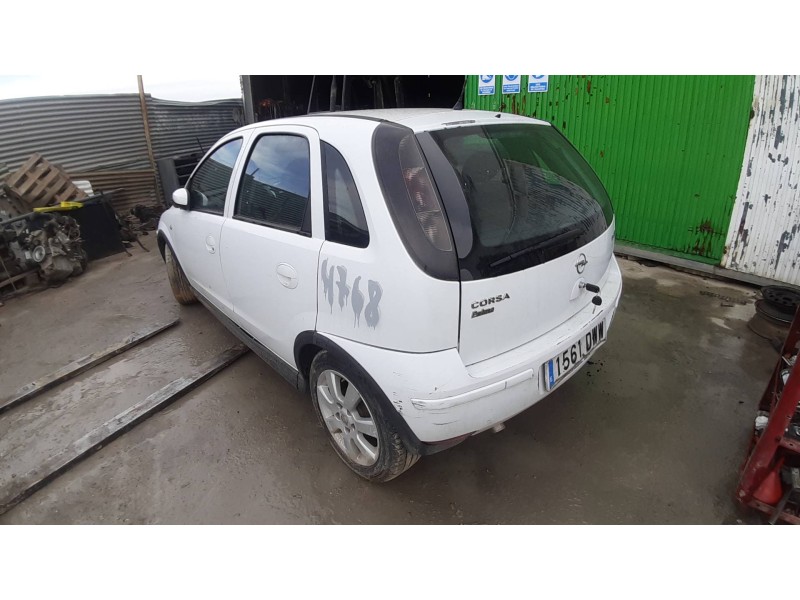 opel corsa c del año 2011