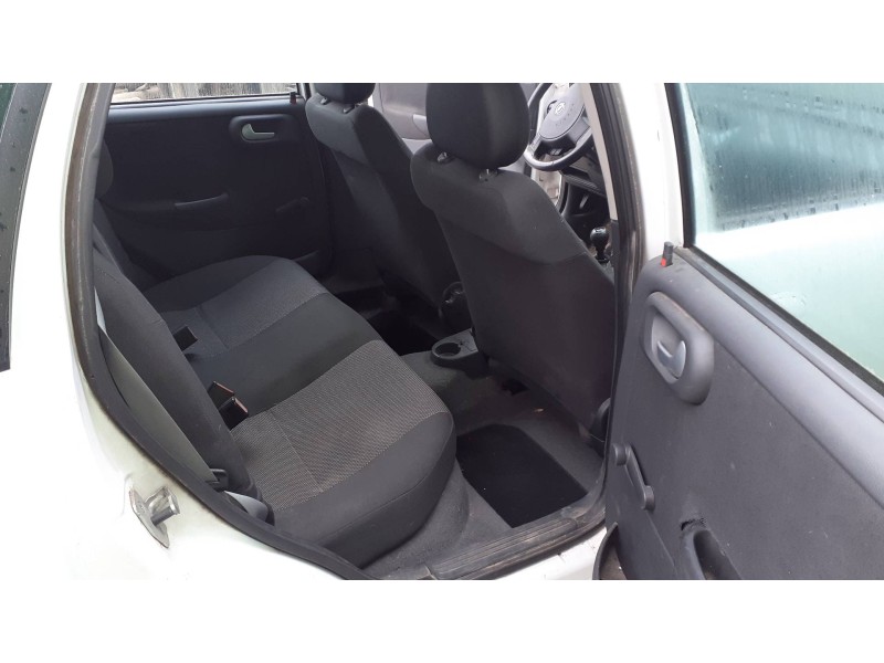 opel corsa c del año 2011