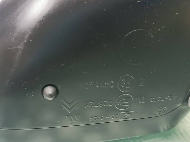 Recambio de retrovisor derecho para citroen c4 berlina referencia OEM IAM A057273 026724 ELECTRICO