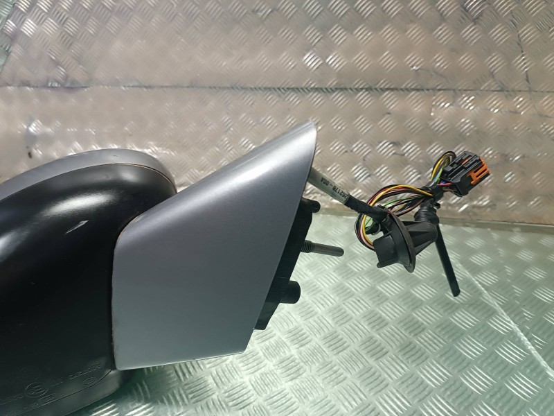Recambio de retrovisor derecho para citroen c4 berlina referencia OEM IAM A057273 026724 ELECTRICO