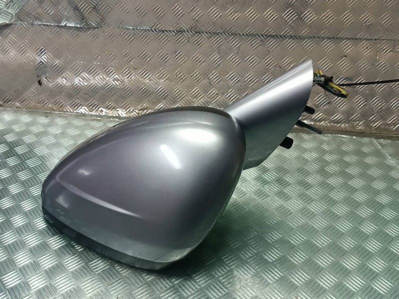 Recambio de retrovisor izquierdo para citroen c4 berlina referencia OEM IAM A057273 026724 ELECTRICO