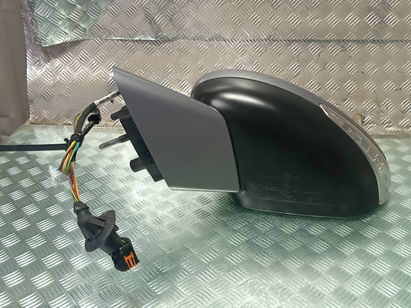 Recambio de retrovisor izquierdo para citroen c4 berlina referencia OEM IAM A057273 026724 ELECTRICO