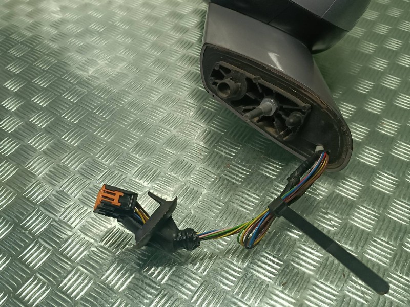 Recambio de retrovisor izquierdo para citroen c4 berlina referencia OEM IAM A057273 026724 ELECTRICO