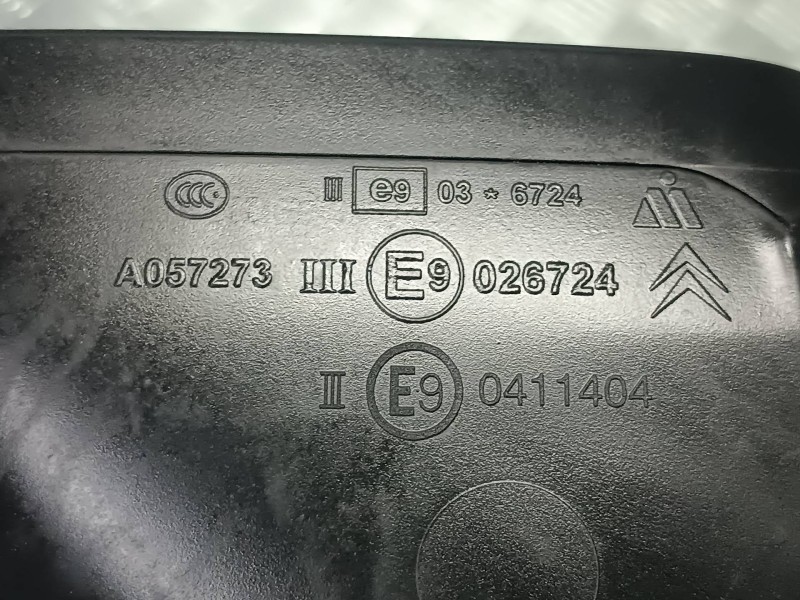 Recambio de retrovisor izquierdo para citroen c4 berlina referencia OEM IAM A057273 026724 ELECTRICO