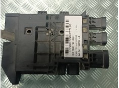 Recambio de caja reles / fusibles para renault megane iii coupe referencia OEM IAM 243800010R   2