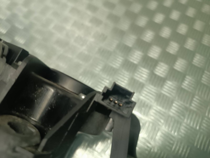 Recambio de motor limpia trasero para renault megane iii coupe referencia OEM IAM 287100007R 390201847 BOSCH