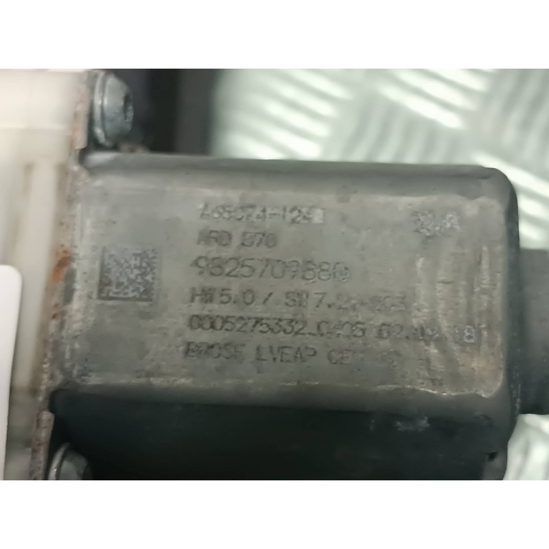 Recambio de motor elevalunas trasero derecho para citroen c4 berlina referencia OEM IAM 9826076480 CONECTOR 6 PINES ELECTRICO
