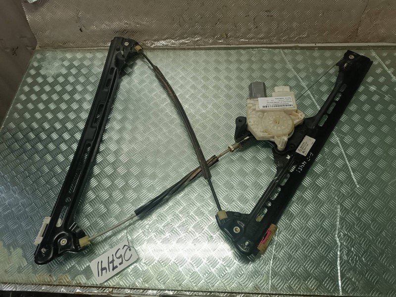 Recambio de elevalunas delantero derecho para citroen c4 berlina referencia OEM IAM 9826076280 CONECTOR 6 PINES ELECTRICO