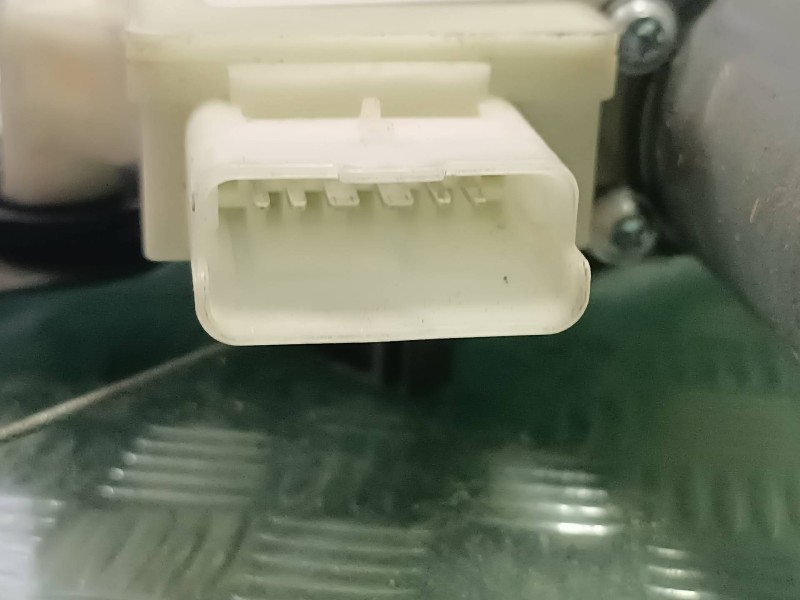 Recambio de elevalunas delantero derecho para citroen c4 berlina referencia OEM IAM 9826076280 CONECTOR 6 PINES ELECTRICO