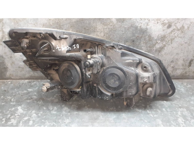 Recambio de faro izquierdo para renault scenic ii referencia OEM IAM 15810300L  