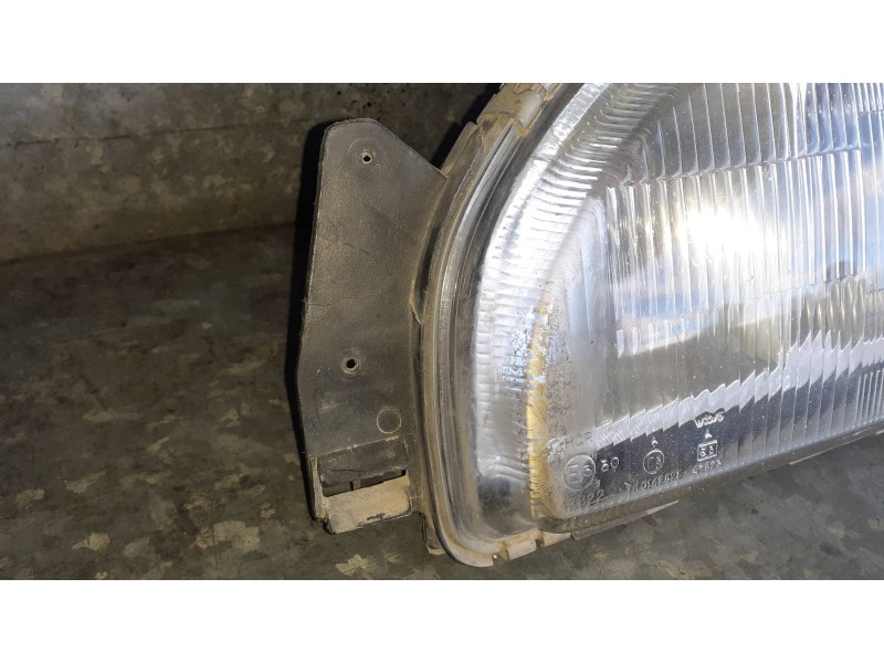 Recambio de faro izquierdo para ford sierra turnier referencia OEM IAM 54530728  CARELLO