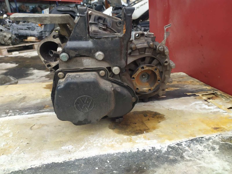 Recambio de caja cambios para volkswagen polo (9n1) highline referencia OEM IAM GGV  5 VELOCIDADES