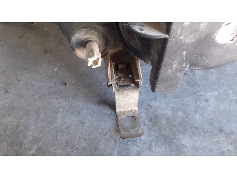 Recambio de faro derecho para ford sierra turnier referencia OEM IAM 87BG13005SC2A 87BG13N010DA CARELLO