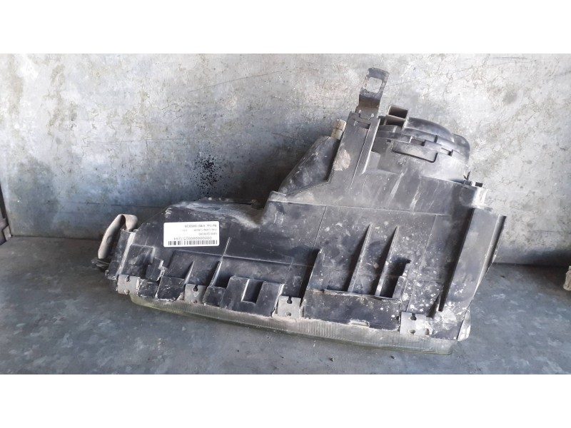 Recambio de faro derecho para ford sierra turnier referencia OEM IAM 87BG13005SC2A 87BG13N010DA CARELLO