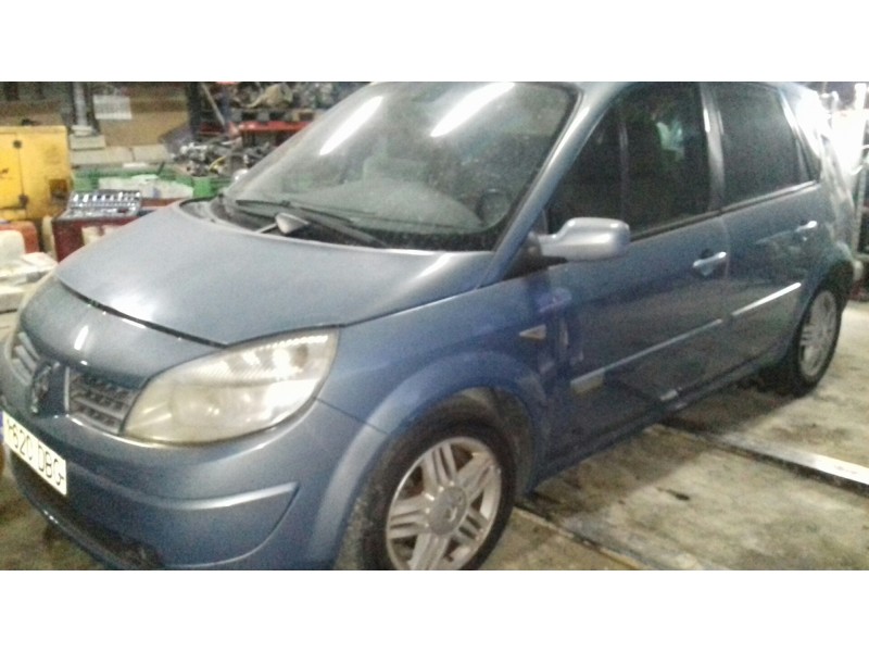 renault scenic ii del año 2004