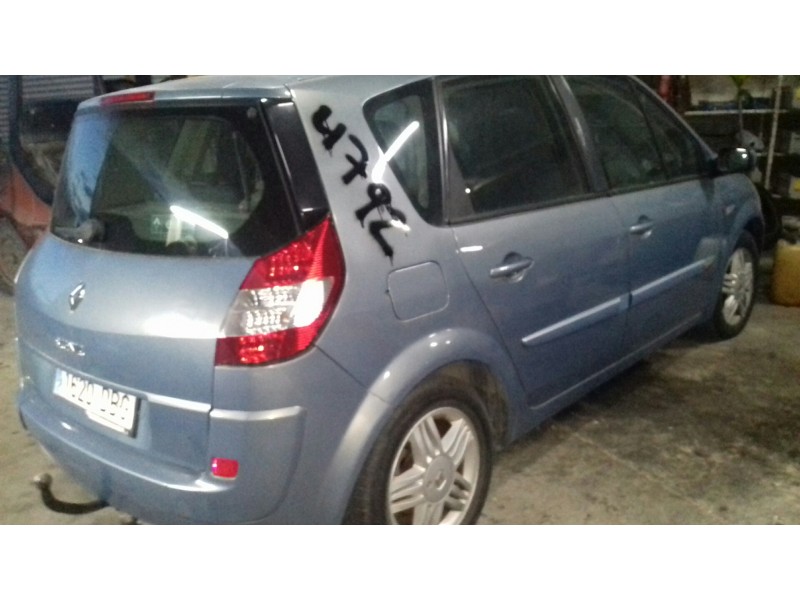 renault scenic ii del año 2004