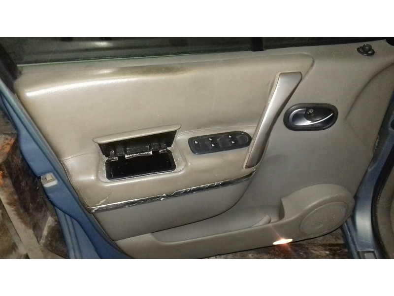 renault scenic ii del año 2004