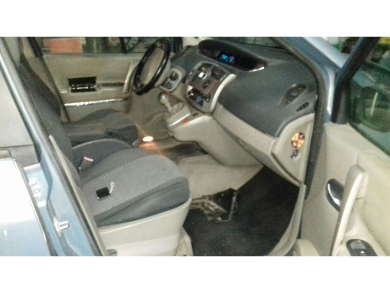 renault scenic ii del año 2004