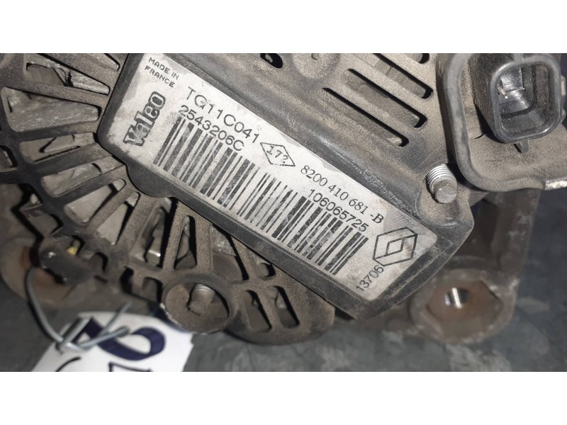 Recambio de alternador para renault scenic ii referencia OEM IAM 8200410681B VALEO 