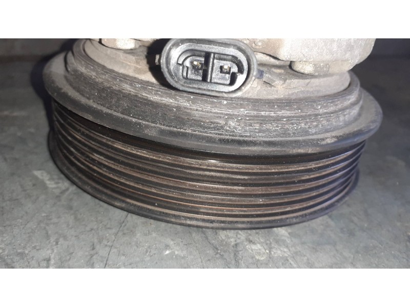 Recambio de compresor aire acondicionado para renault scenic ii referencia OEM IAM 55300359 DELPHI 