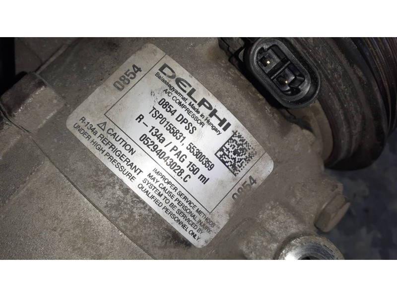 Recambio de compresor aire acondicionado para renault scenic ii referencia OEM IAM 55300359 DELPHI 