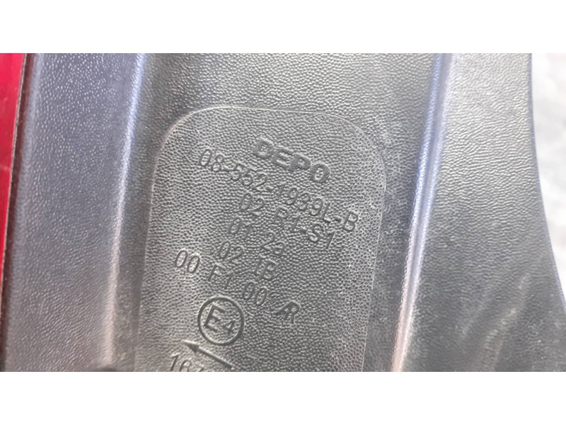 Recambio de piloto trasero izquierdo para citroen c3 referencia OEM IAM 085521939LB  085521939L