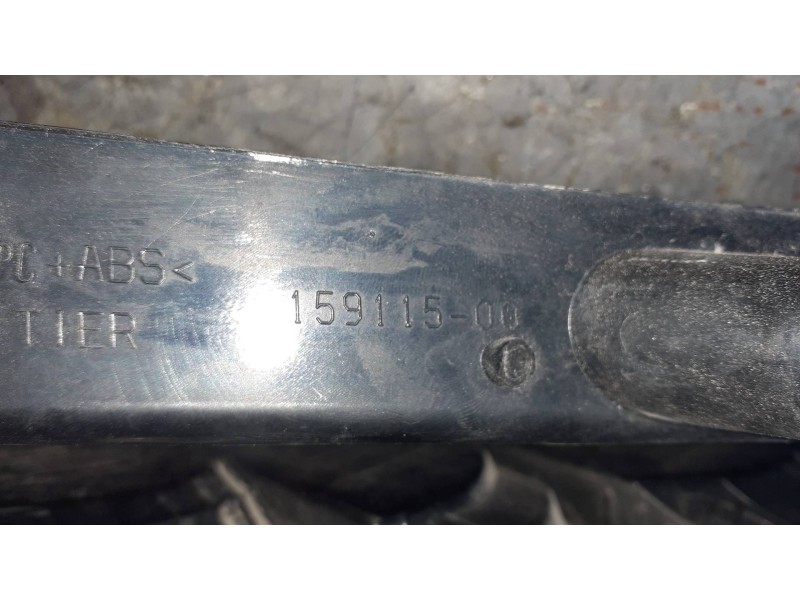 Recambio de piloto trasero izquierdo para renault scenic ii referencia OEM IAM 15911500  