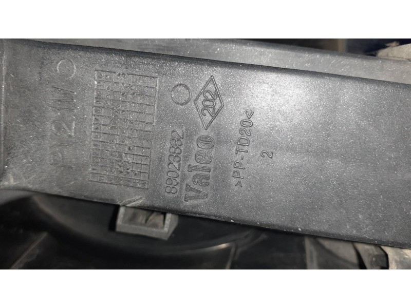 Recambio de piloto trasero derecho para renault espace iv (jk0) referencia OEM IAM 8200027152  89023832